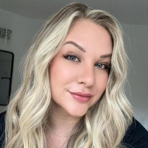 Meet your Posher, Shawna